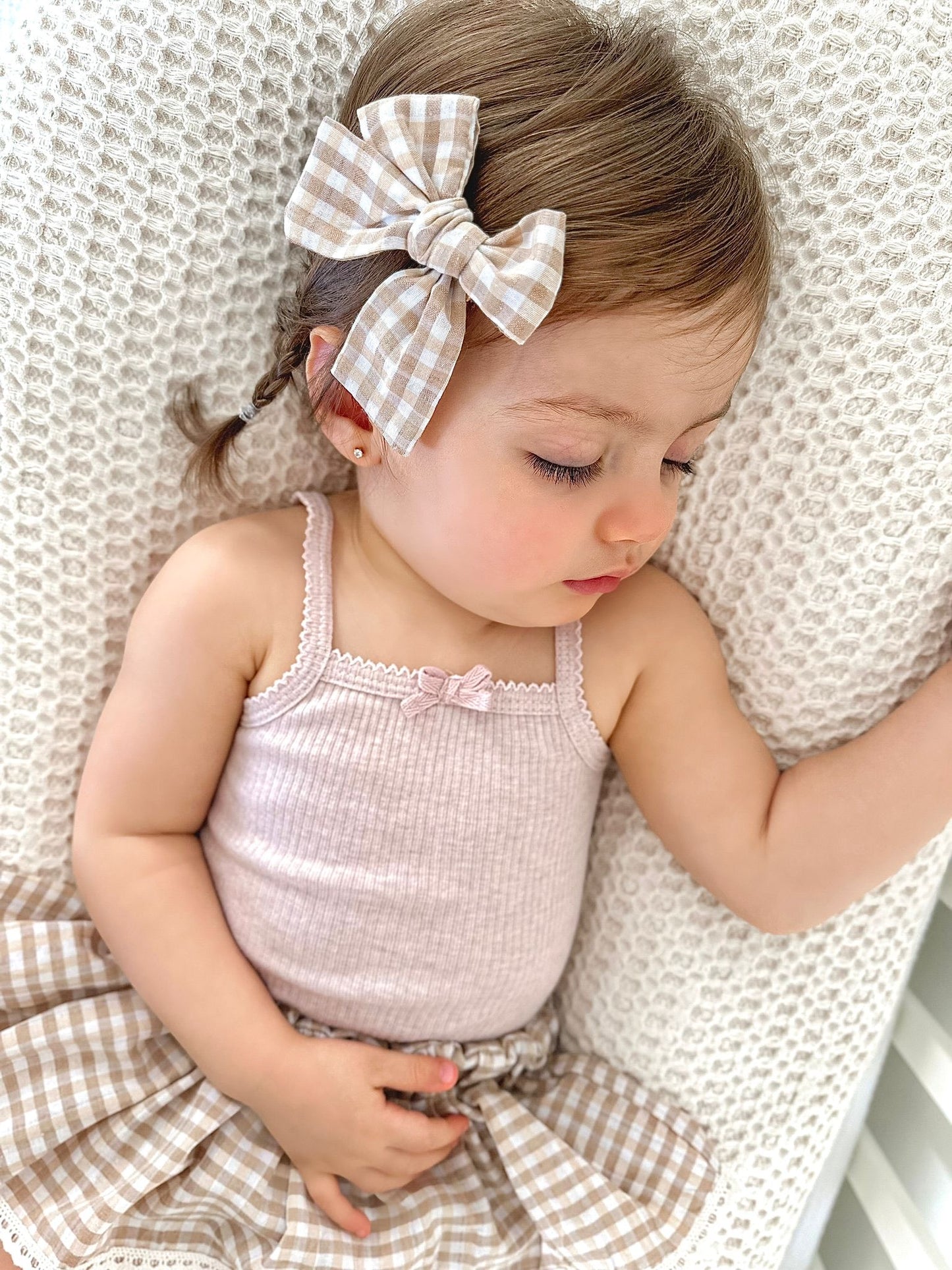 The Sophia gingham bow clip
