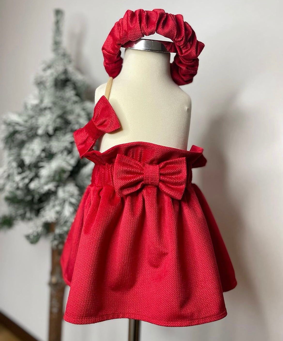 The Priya Christmas skirt