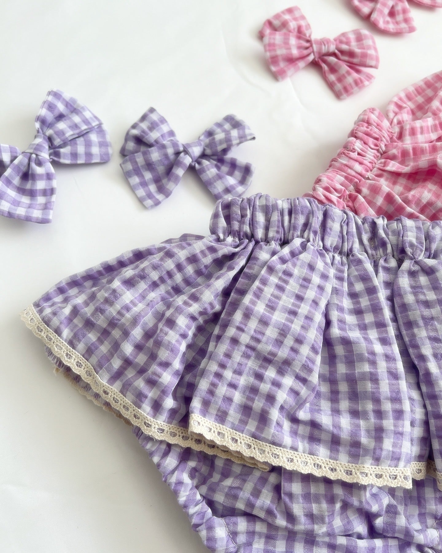 Gingham bow clip-available in 2 colours