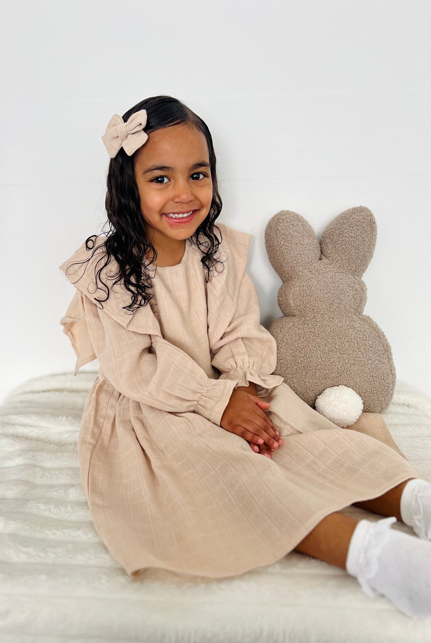 The Charlotte dress in oat