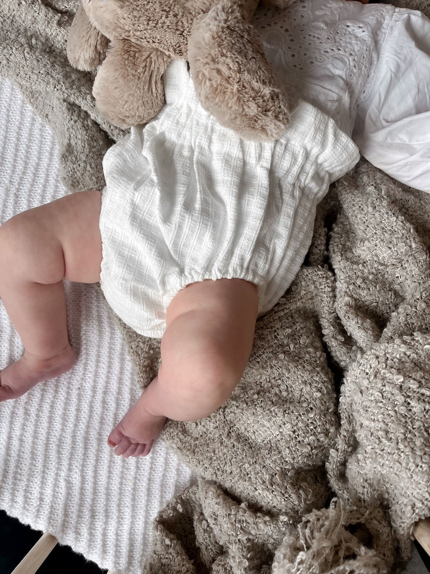 The waffle bloomers and bow set