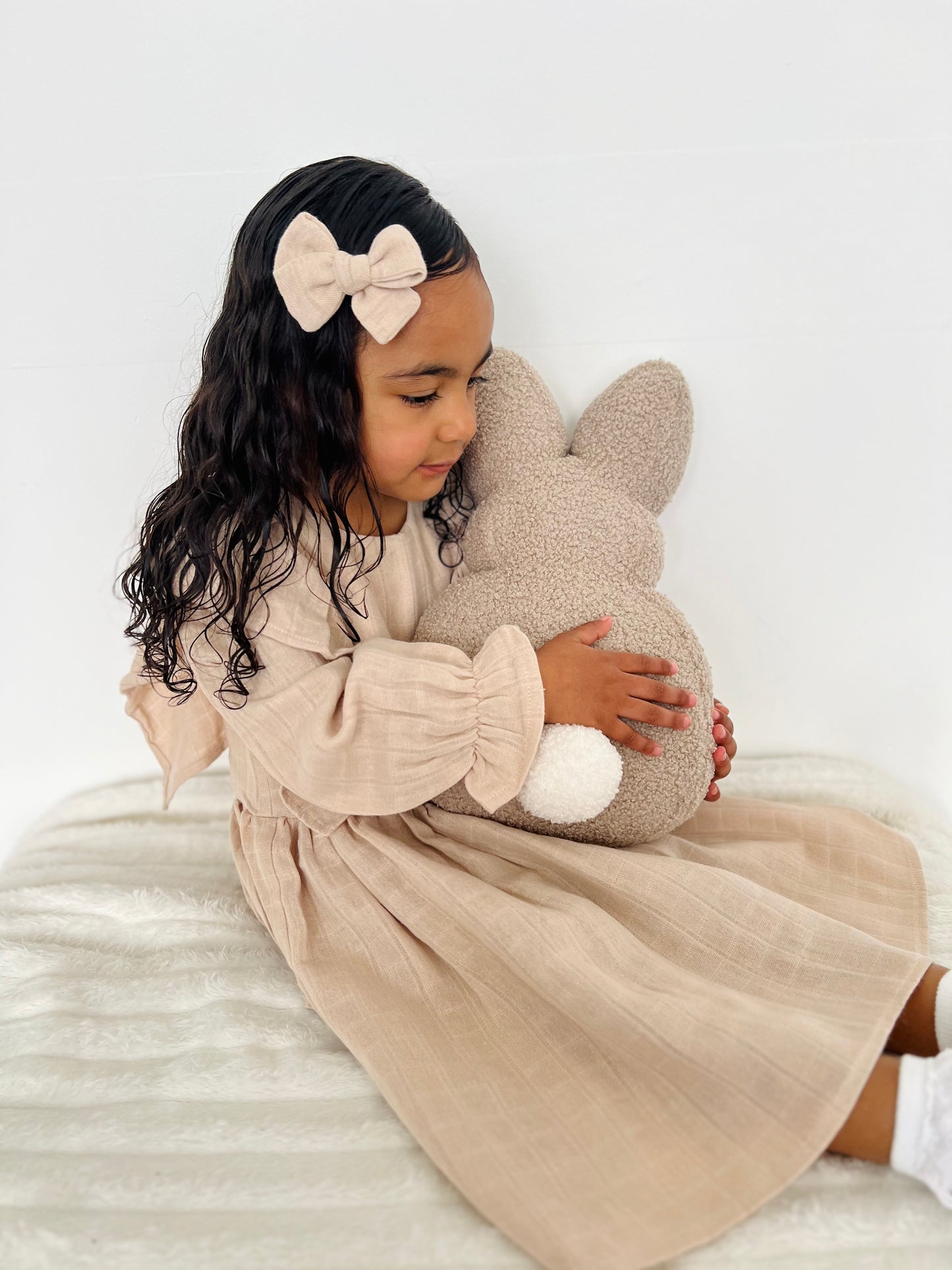 The Charlotte dress in oat