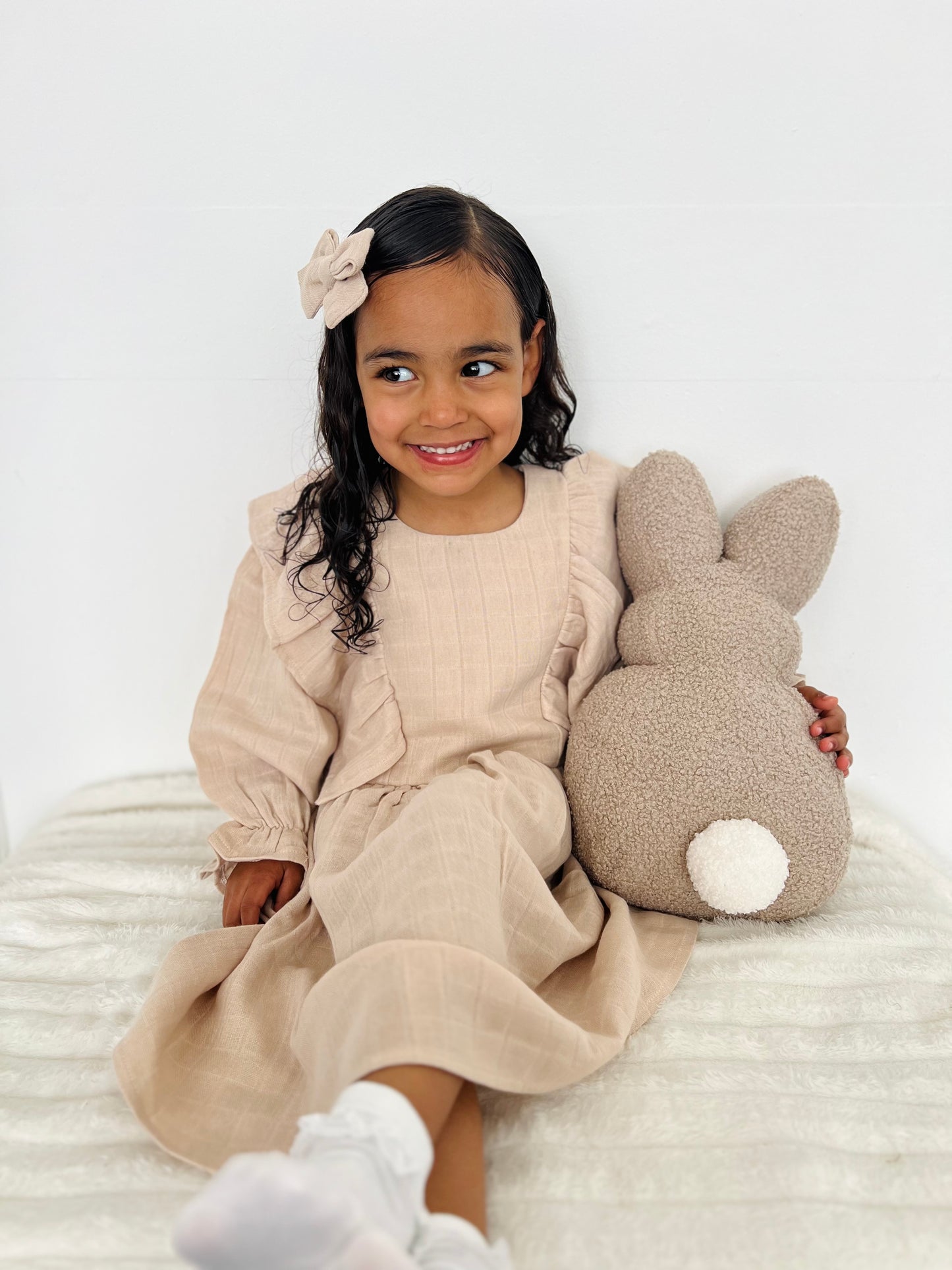 The Charlotte dress in oat