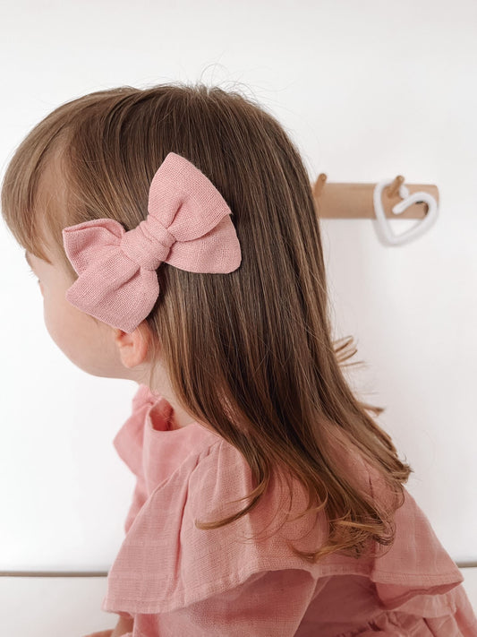 The Charlotte clip in blush