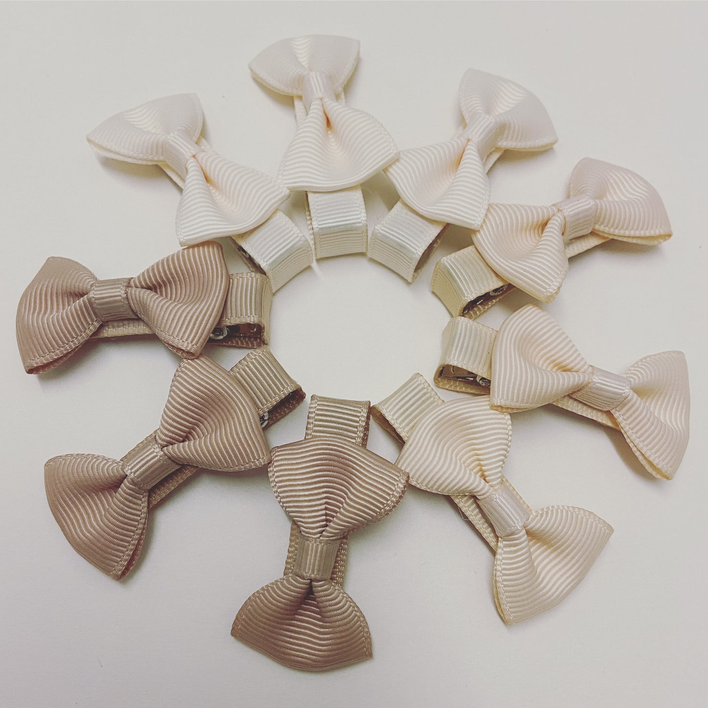 Mini bow clips
