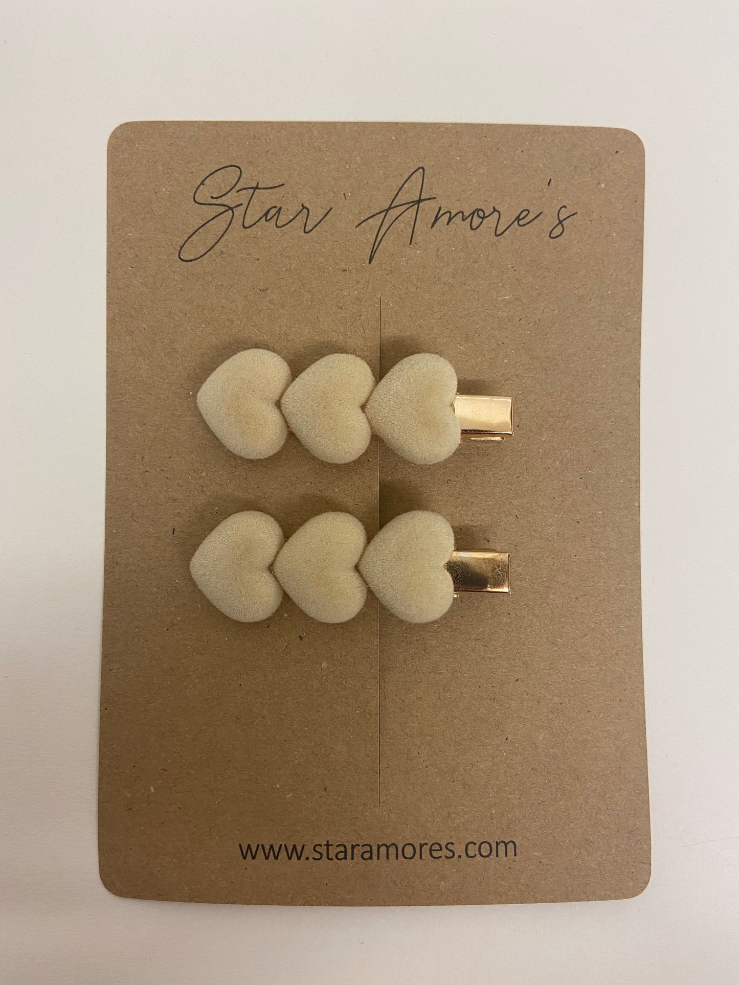 Luxury pom clips