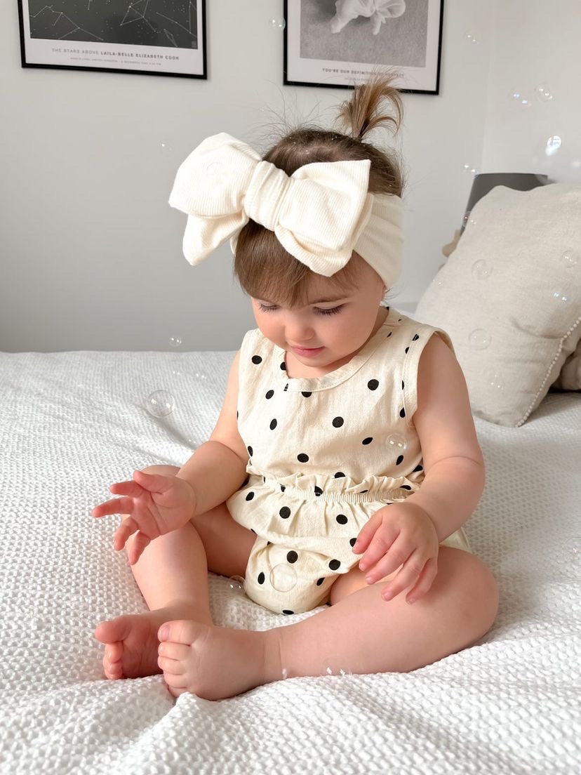 The Laila-Belle set