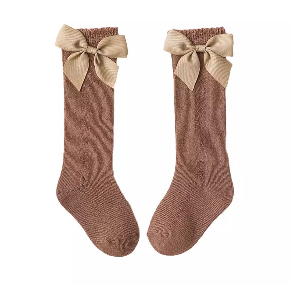 Neutral bow pop socks