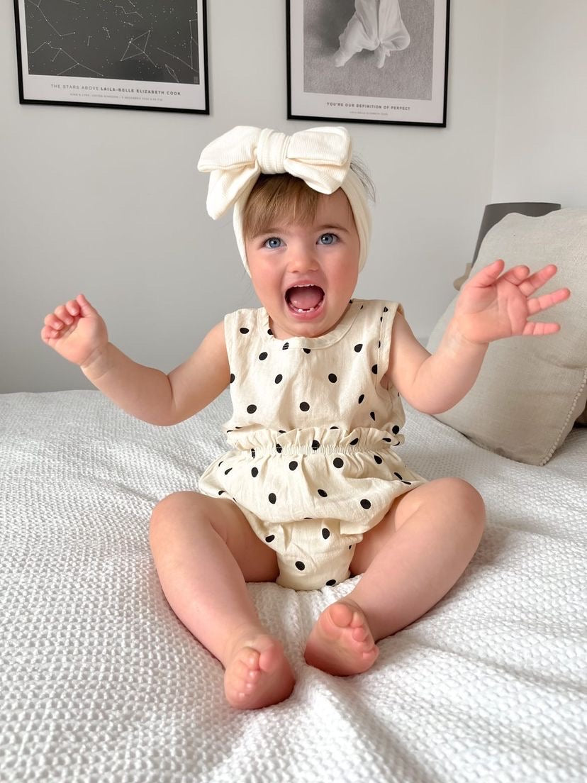 The Laila-Belle set