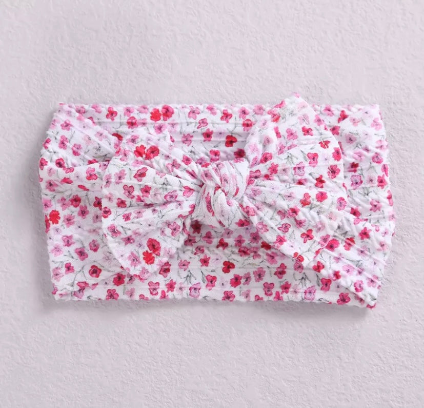 Floral cable knit bow headbands