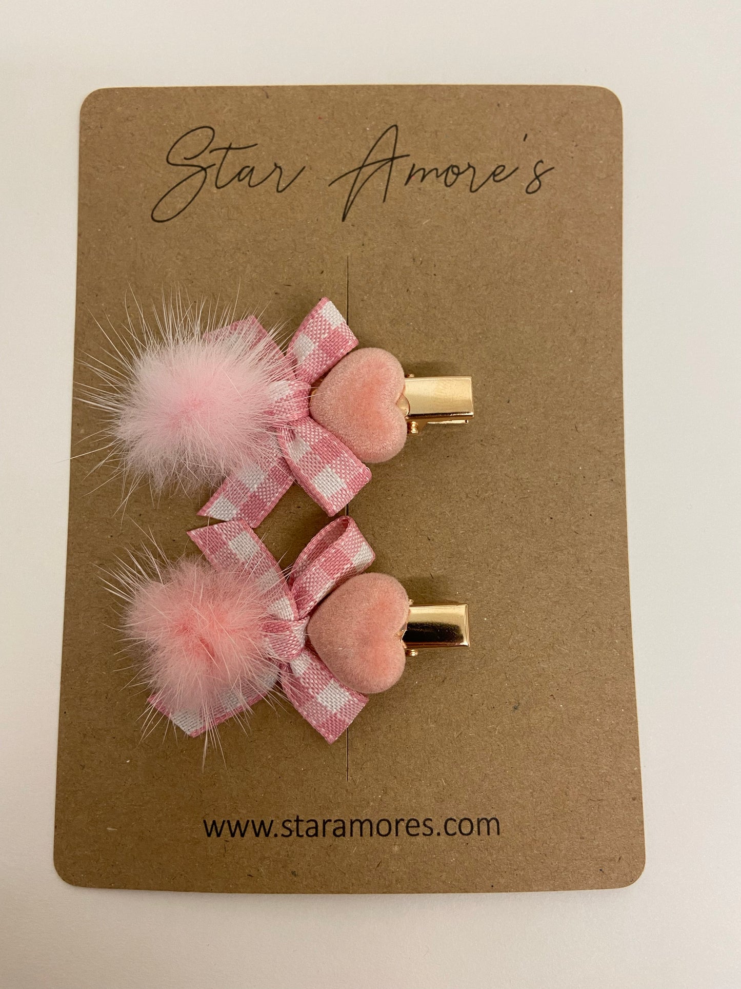 Luxury pom clips