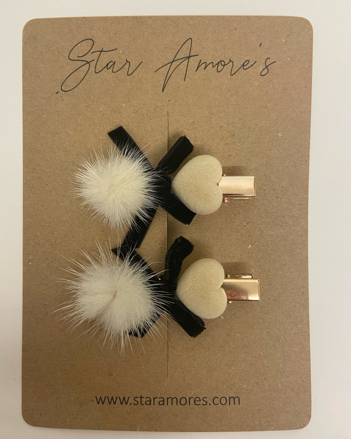 Luxury pom clips