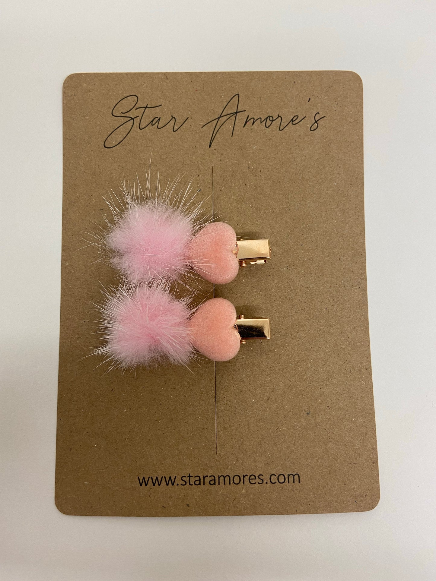 Luxury pom clips