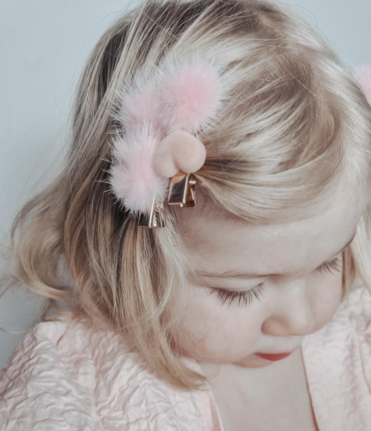 Luxury pom clips