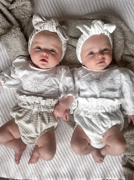 The waffle bloomers and bow set