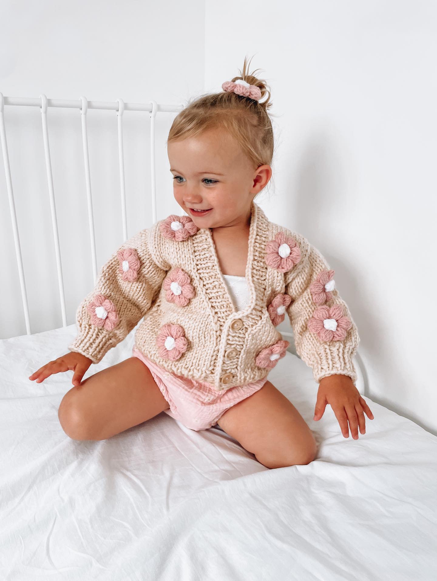 Handmade knitted collection – Star Amore's